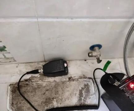牧野屋顶漏水维修公司分享下卫生间漏水的危害及解决方法
